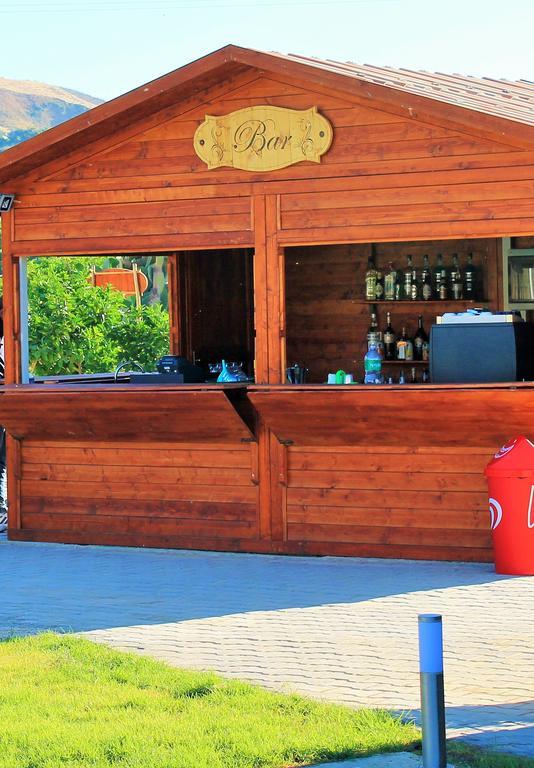 Tenuta Lanza Il Mulino Acquaviva Platani Bagian luar foto