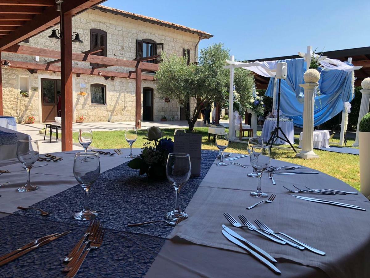 Tenuta Lanza Il Mulino Acquaviva Platani Bagian luar foto