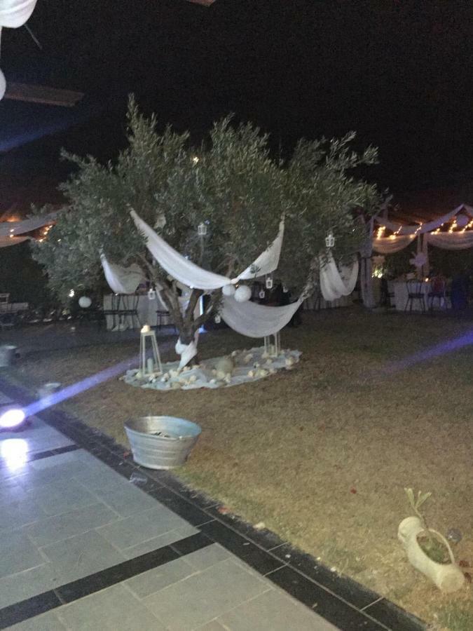 Tenuta Lanza Il Mulino Acquaviva Platani Bagian luar foto